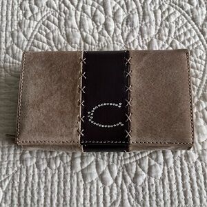 NWT Viale Morin Enrico Coveri multi pocket suede wallet